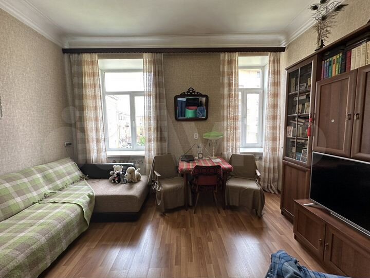 4-к. квартира, 84 м², 3/5 эт.