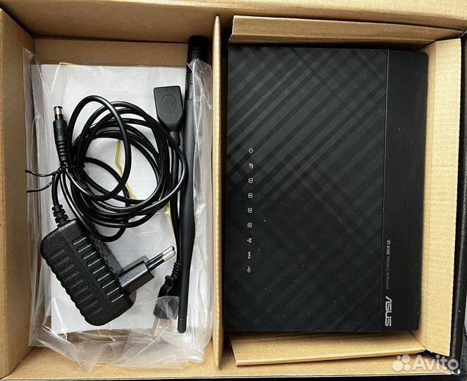 Интернет центр asus RT-N10U