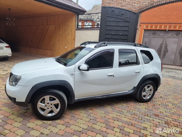 Renault Duster 2.0 AT, 2017, 197 000 км