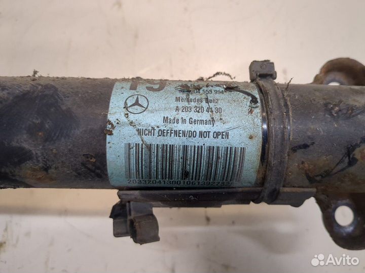 Амортизатор подвески левый передний Mercedes C W203
