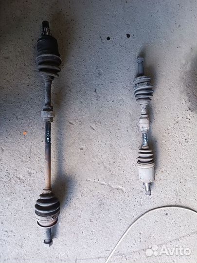 Привод полуось LR nissan micra k11