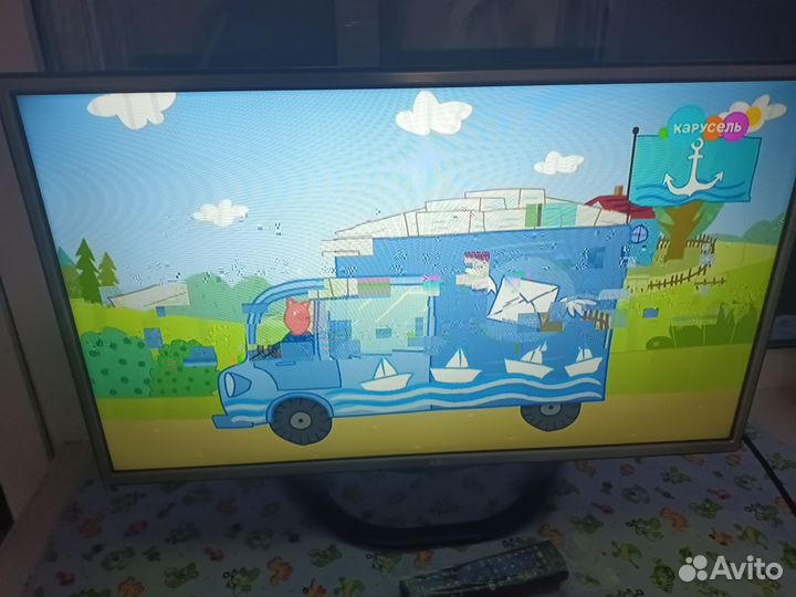 3D телевизор LG 32LA615V