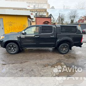Toyota Hilux 3.0 AT, 2007, 264 351 км