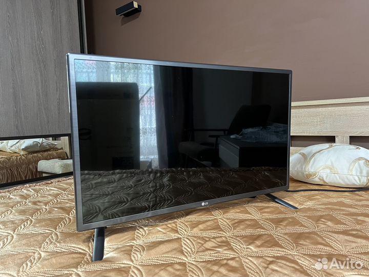 Телевизор LG 32 дюйма
