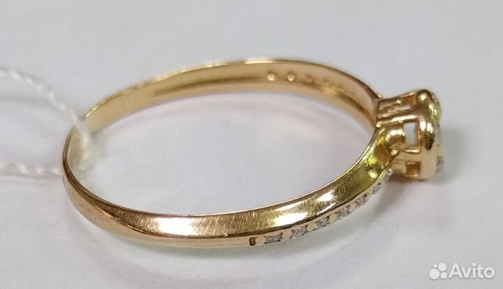 Золотое кольцо с фианитом (9680)