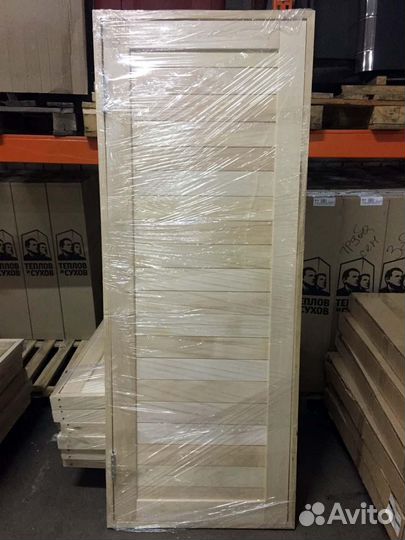 Дверь банная глухая