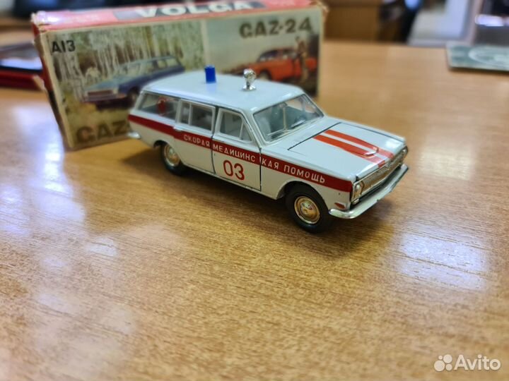 Модель СССР 1 43. Волга скорая помощь