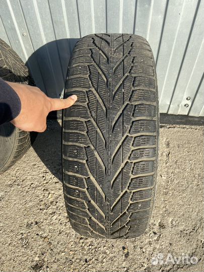 Nokian Tyres Hakkapeliitta R2 SUV 235/55 R19