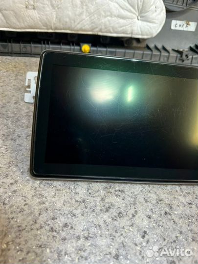 Монитор задний правый Kia K900 RJ G6DM 2019