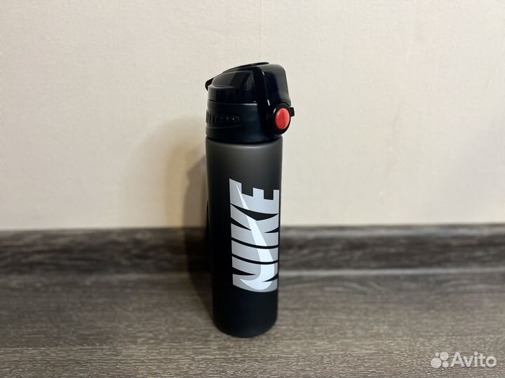 Бутылка для воды