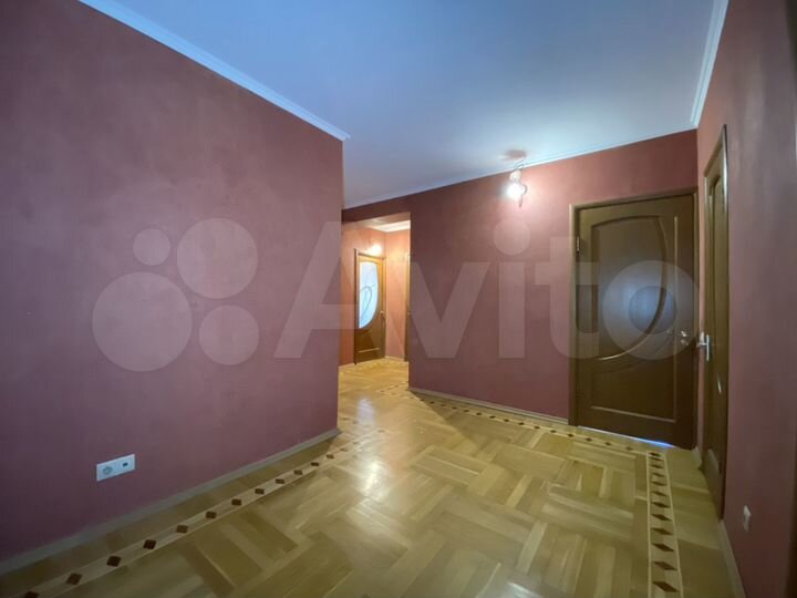 3-к. квартира, 78 м², 6/10 эт.