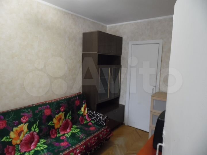 2-к. квартира, 48 м², 3/5 эт.