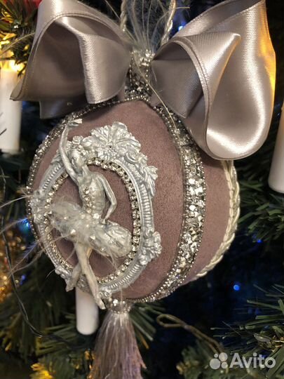 Елочные игрушки