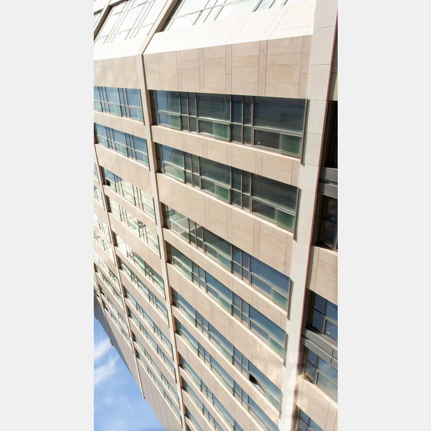 4-к. квартира, 138 м², 15/23 эт.