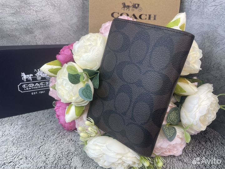 Обложка на паспорт Coach