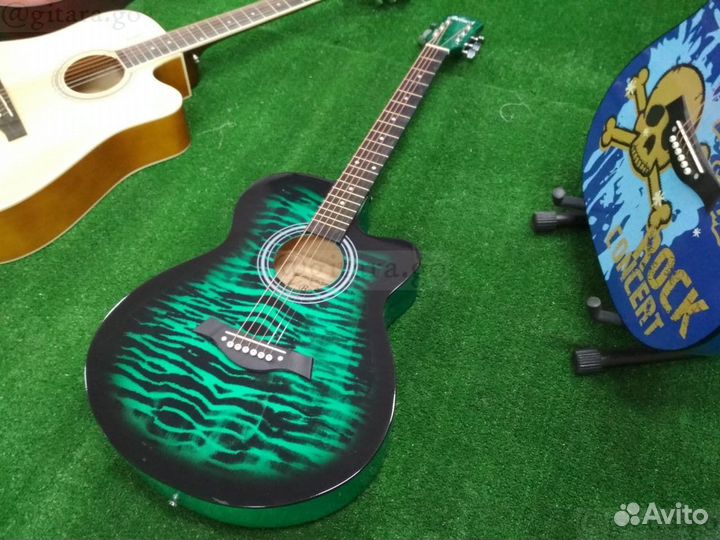 Гитара акустическая