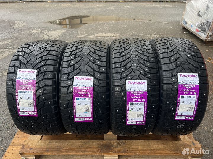 Tourador Winter Pro TS1 245/40 R18 и 265/35 R18 98U