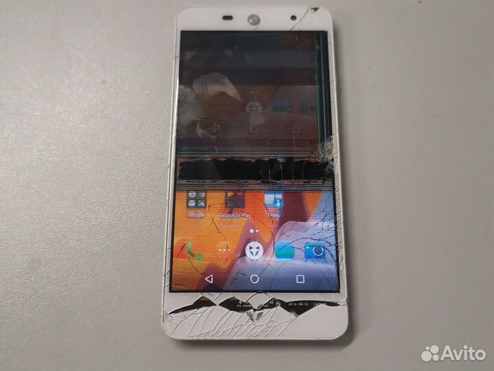 Битый Wileyfox Swift 2 на запчасти