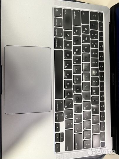 Apple macbook air 13 2020 m1