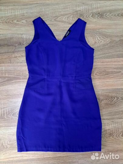 Женские платья M,L