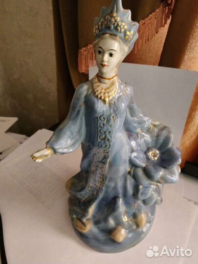 Фарфоровые статуэтки СССР хозяйка медной горы