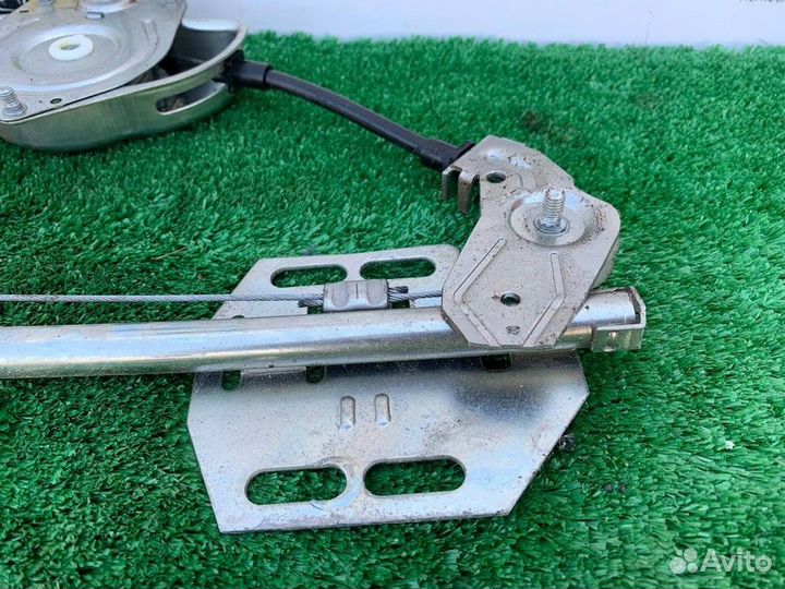 Стеклоподъемник задний левый L Chevrolet Niva