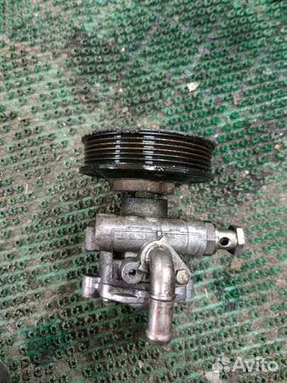 Насос гур Volkswagen Golf 4 1.6 bcb