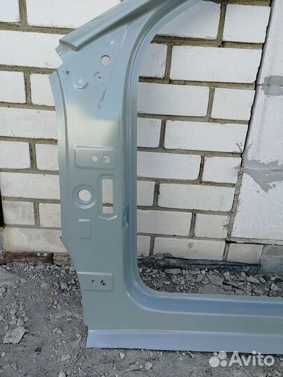 Боковина левая Volkswagen Polo 6RU809051A