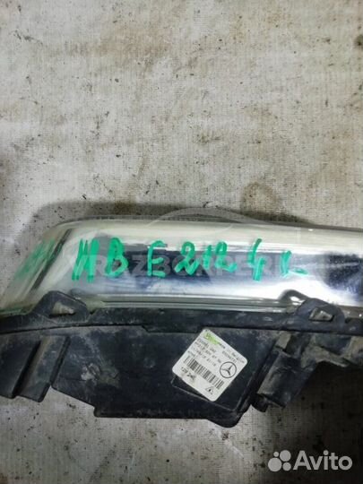 Дневной ходовой огонь передний левый Mercedes-Benz