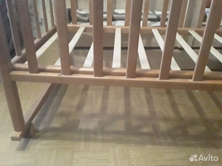 Кроватка детская маятник качалка+ подарок матрац