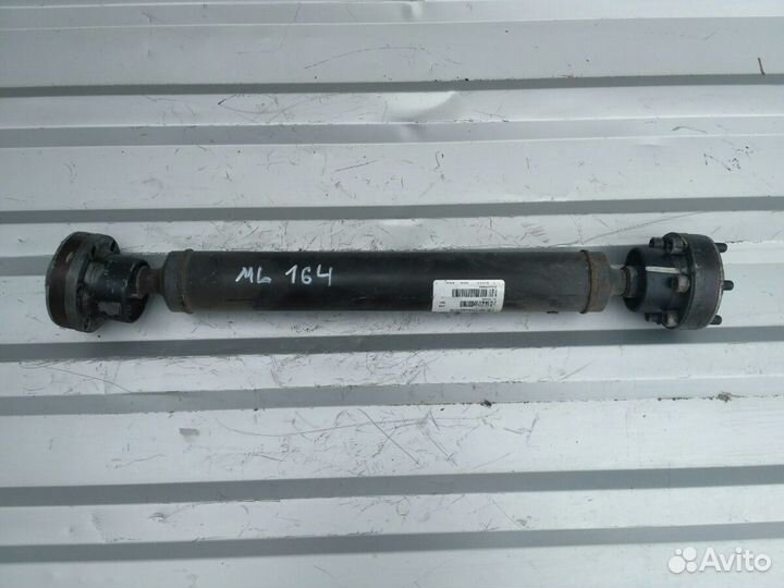 Кардан передний Mercedes ML 164 2005-2011г
