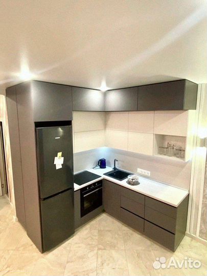 Кухонный гарнитур / угловая кухня