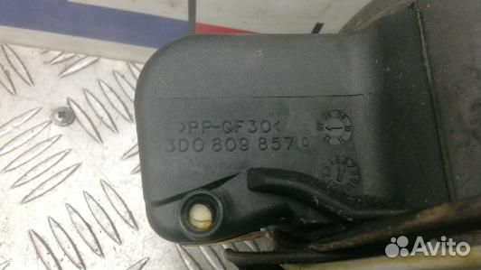 Лючок бака volkswagen phaeton 1 (NNT09IC01)