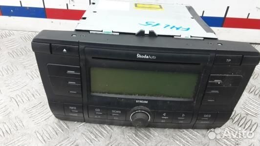 Магнитола skoda octavia A5 (FML15I401)