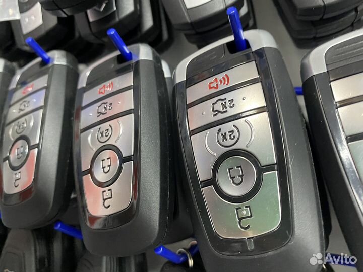 Ключ Mustang Ford 902 мгц с автозапуском