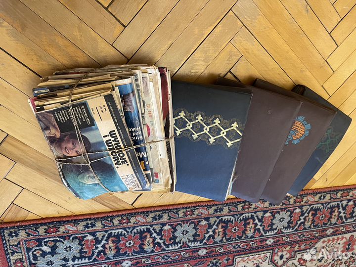 Коллекция книг журналов открыток по вязанию