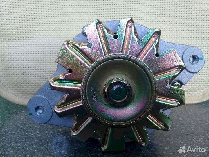 Генератор не оригинал новый Mitsubishi MD041701 50