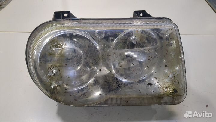 Фара (передняя) Chrysler 300C, 2008