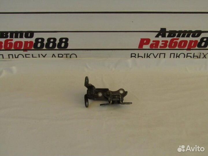 Петля двери передней правой. Hyundai Solaris седан