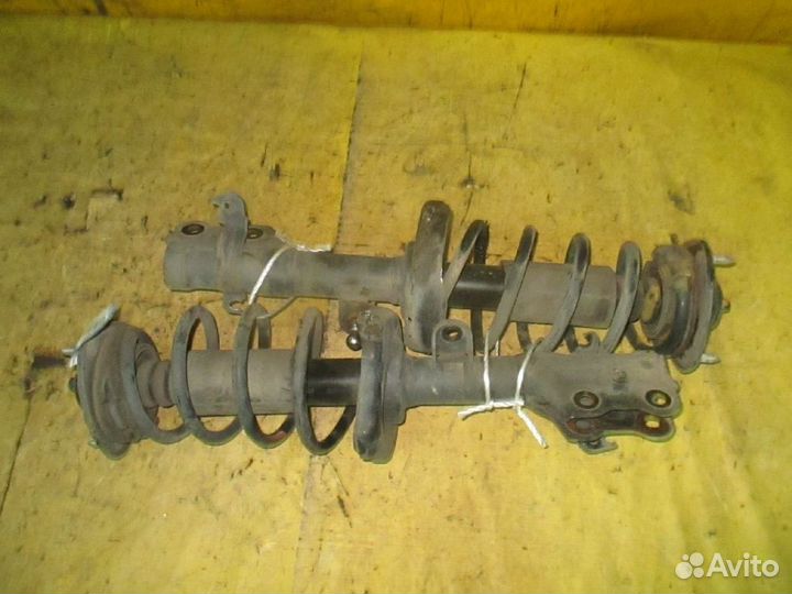 Амортизатор передний Honda Stepwgn RK1