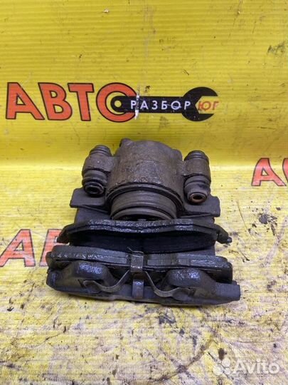 Суппорт передний левый Chrysler Voyager GS VM425