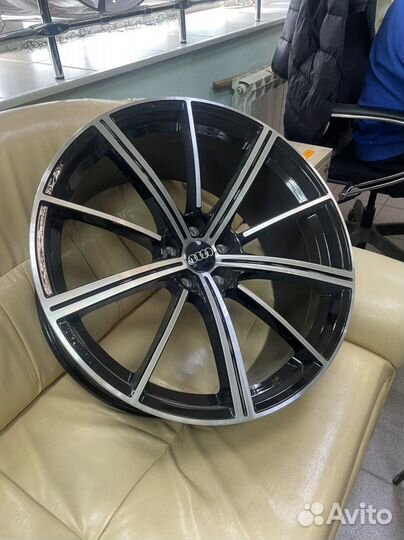 Диски Replica для Audi Q7 R21 5*112 Et 31 66,6