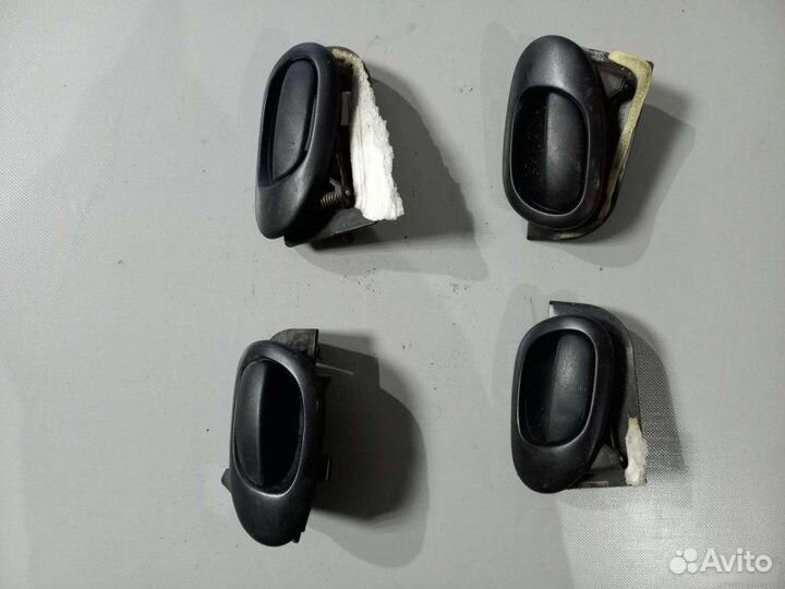 Ручка двери внутренняя Peugeot 206 хэтчбэк 1.4 KFW