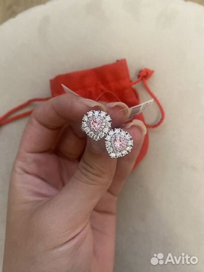 Серебряные серьги с фианитами