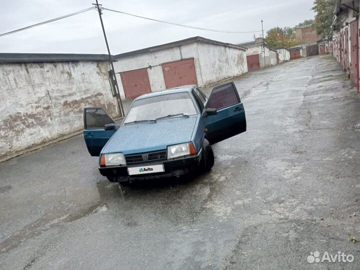 ВАЗ 21099 1.5 МТ, 1997, 130 000 км