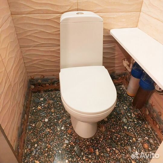 Унитаз с бачком и крышкой бу