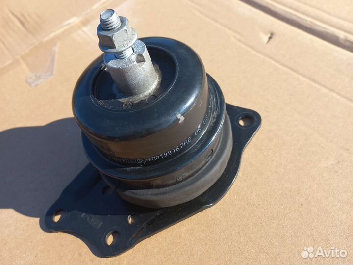 Skoda Fabia 2/VW Polo 5 подушка 6Q0199262BF двс