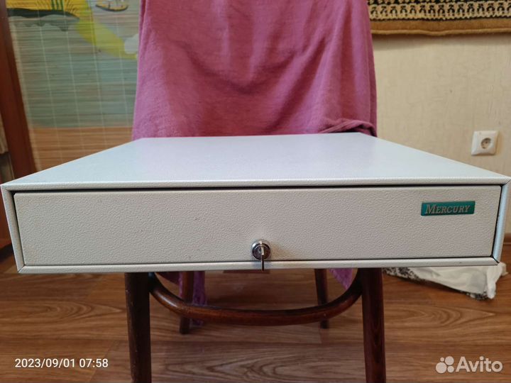 Денежный ящик для кассы бу