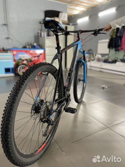 Велосипед Cube