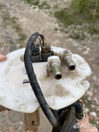 Бензонасос Nissan Almera N15